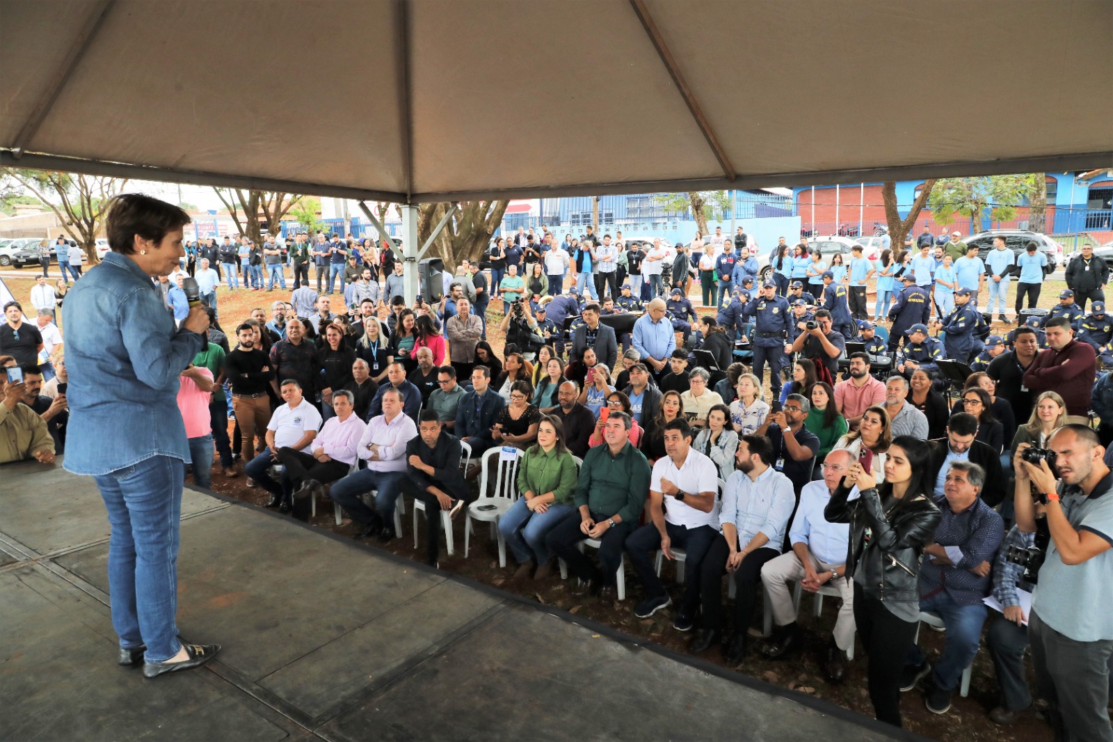 Tereza Cristina visita obras estruturantes em Campo Grande